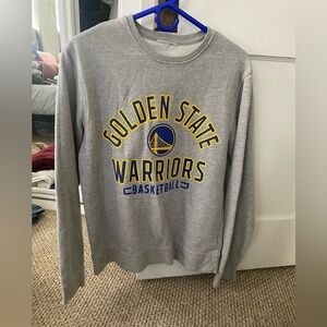 Vintage Golden State Warriors crew neck sweatshirt!